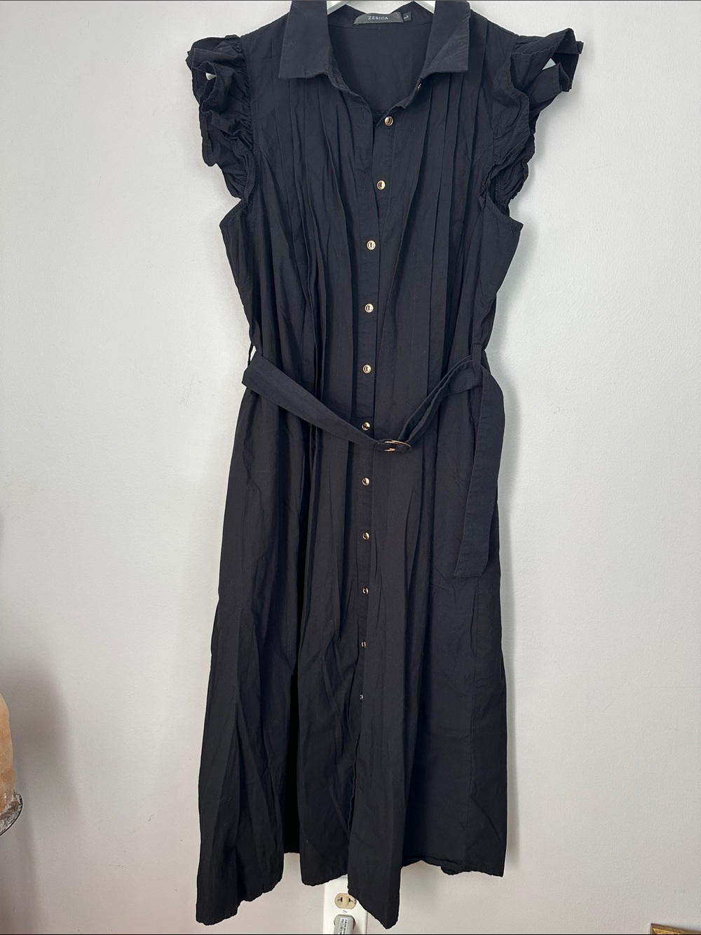 Black Sleeveless Button-Front Midi Dress with Tie Belt